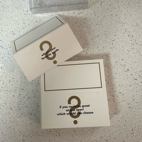 Question Cards with Gold Accents - Wedding Party Name Tags - Seating Chart - Picture 2 of 4